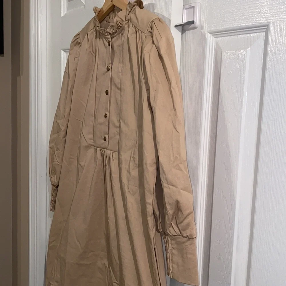 Tan Claiborne Dress POMANDER PLACE - Picture 10 of 15